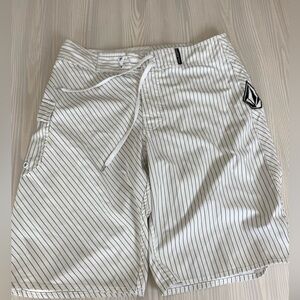 Volcom Board Shorts Size 32 Off White Charcoal Gray Stripes Modtech Zip & Velcro